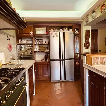 Desiderio Villa *